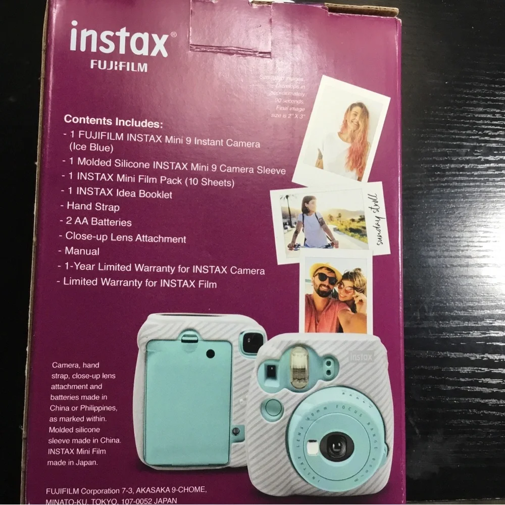 (221) NEW Fujifilm instax mini 9 Instant Camera Bundle Mint
